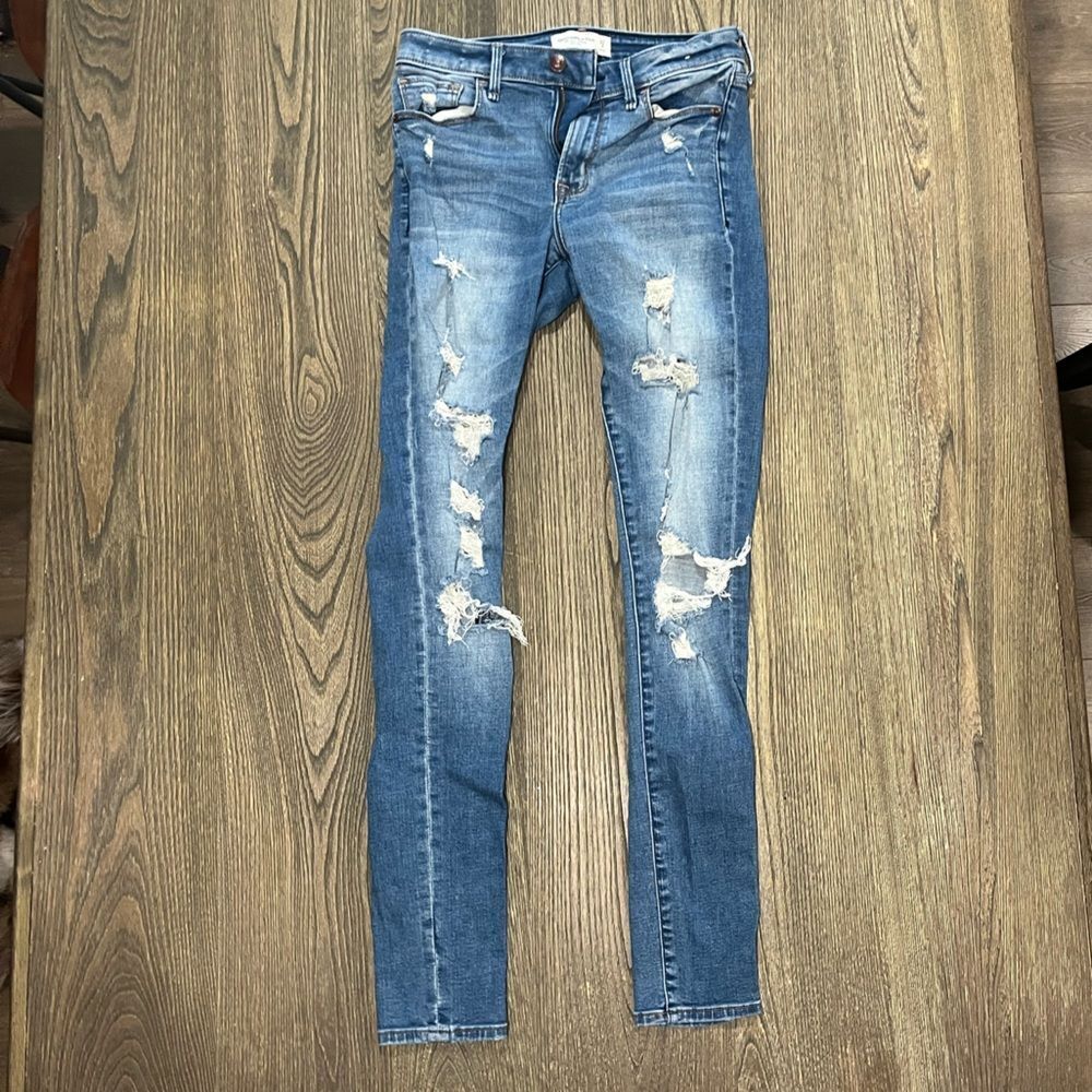 Abercrombie & Fitch The Super Skinny Jeans Mid Rise Ripped Medium Wash Size 27/4